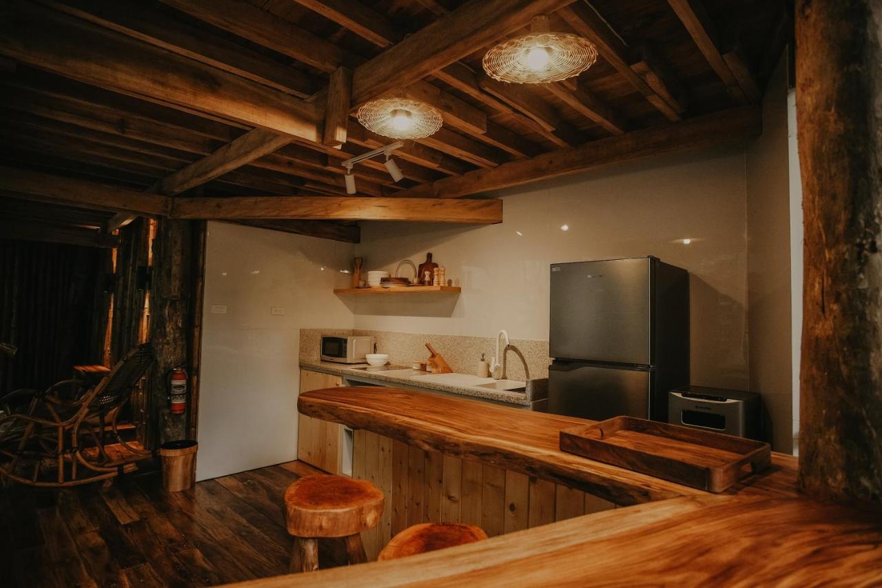 הוילה Balamban Treehouse De Valentine מראה חיצוני תמונה