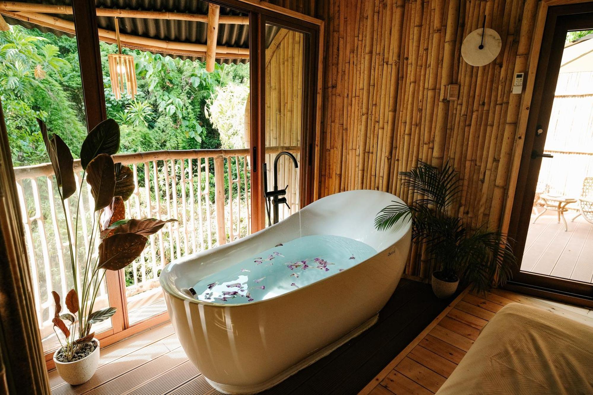 הוילה Balamban Treehouse De Valentine מראה חיצוני תמונה